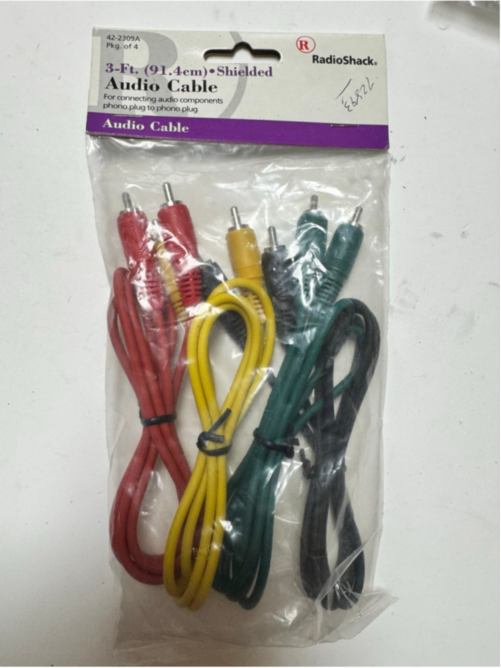RadioShack 3-Ft Shielded Audio Cables, 4-Pack, Multi-color RCA to RCA 42-2309A